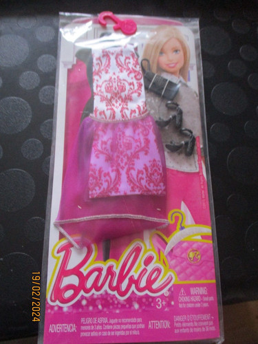 Tenue barbie neuve - tenue,