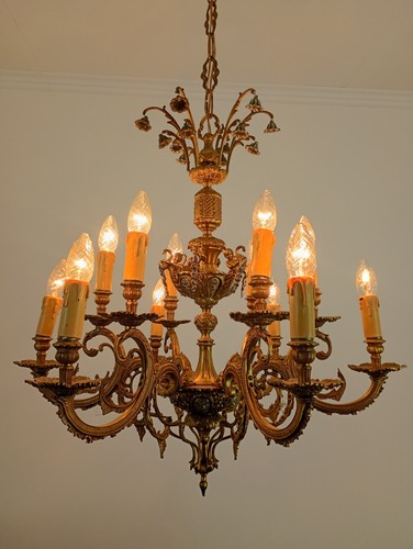 Splendido lampadario spagnolo