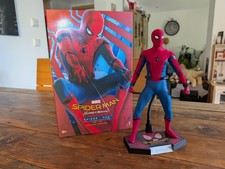 Hot Toys - MMS426 - Spider-Man