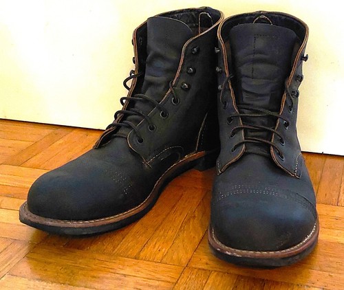 Red wing shoe - red, iron