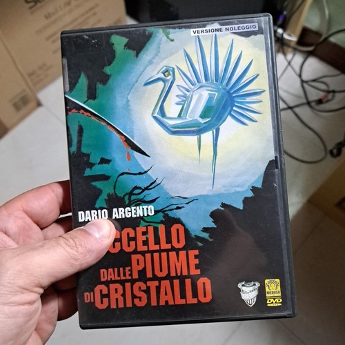 Uccello dalle piume - dalle,