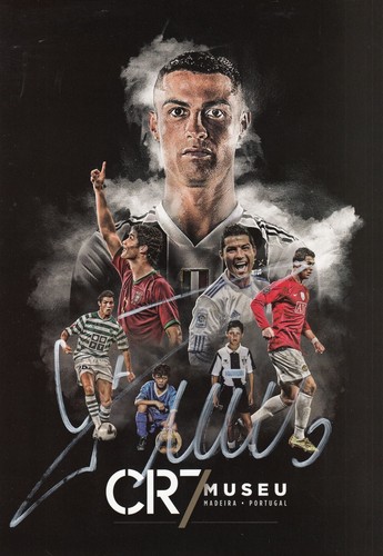 Cristiano ronaldo signed 12x8 - ronaldo,