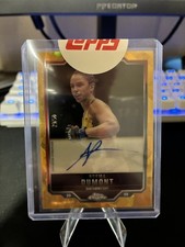 2025 Topps UFC Chrome Sapphire