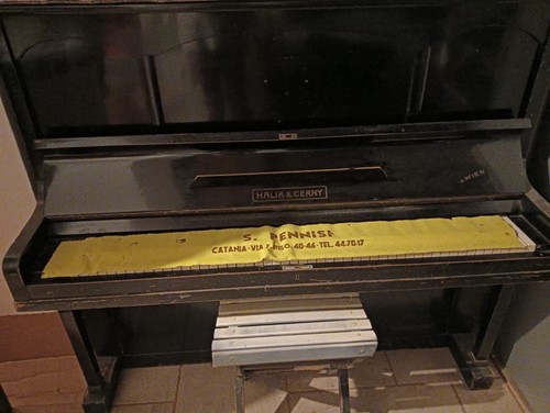 Pianoforte verticale - pianoforte,