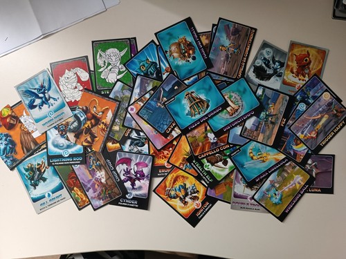 Lotto carte skylanders - 47,
