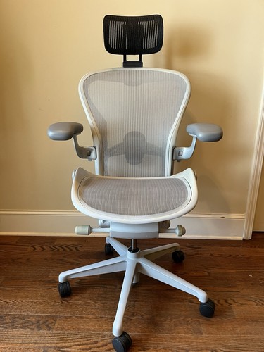 Herman miller aeron office - miller,