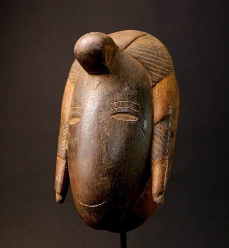 Antica maschera africana - , in