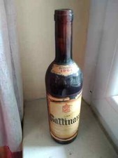 Bottiglia Collezione Vino Gattinara 1964 Azienda Vitivinicola Caramellino & Rol 