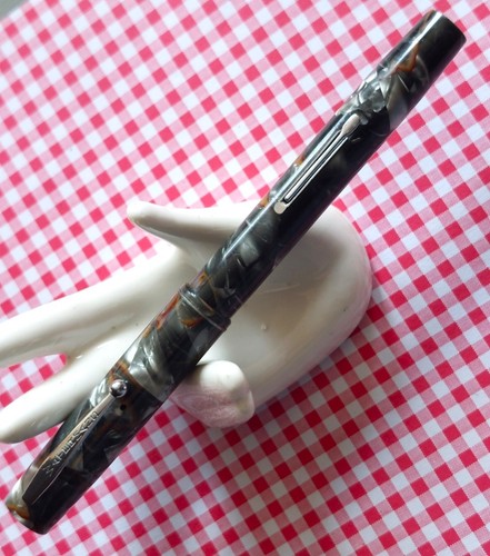 Gorgeous waterman ideal 32 - gorgeous,
