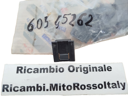 Blocchetto ritegno parabrezza - ritegno,