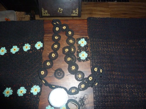Black hand crochet - ,