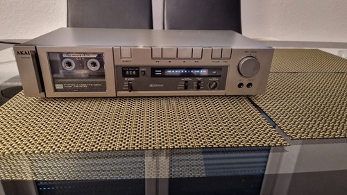 Akai f110 stereo - cs-f110, deck