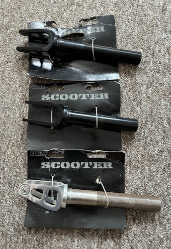 Cuda scooter forcelle - forcelle, lavoro