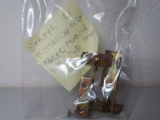 2 staffe cerniere fissaggio parte mobile macchina cucire Singer originali vintag