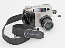 Olympus Camedia C-2020 Z fotocamera digitale nero/argento NON TESTATA SOLO PER PARTI