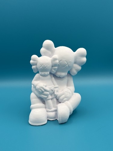 Family famiglia kaws baby