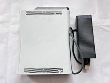 XBOX 360 ARCADE BIANCA /+ALIMENTATORE FUNZIONANTE ORIGINALE✅