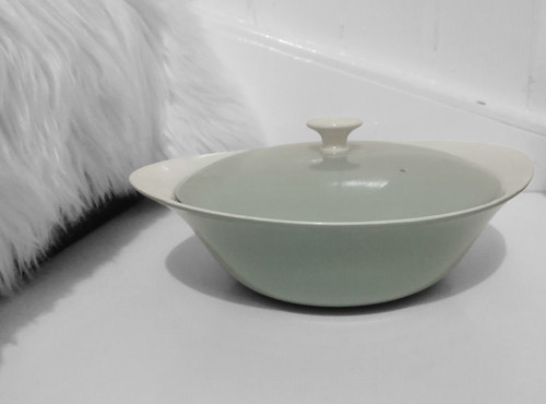 Servizio verdure con - di,