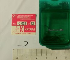 MAVER KATANA C032 ami hooks,col.black,gambo lungo,pcs20/blister