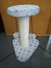 Tiragraffi in sisal naturale con palline gioco tiragraffi gatto