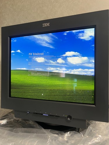 Monitor ibm p275 trinitron - monitor,