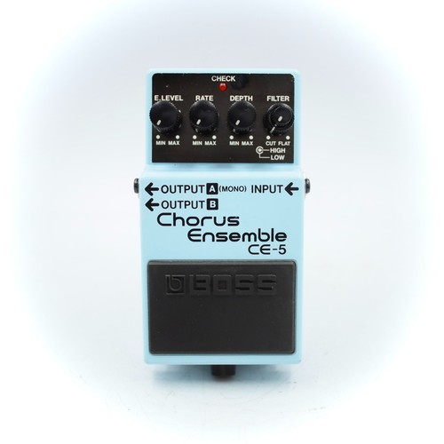 Boss chorus ensemble - ce-5,
