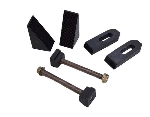 Kit fissaggio per torni - di,