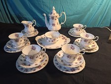 Royal Albert Sweet Violets Set