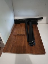 Scrivania con ruote regolabile per portatile