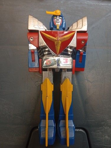 Daitarn robot clover - 3,