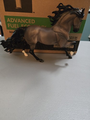 Breyer stallone andaluso