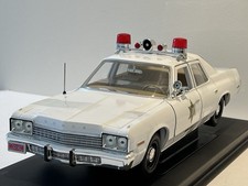 1:18 ERTL 1974 Dodge Monaco "