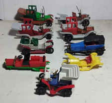 LOTTO MACCHININE PRIMI 900 IN PLASTICA , COMPONIBILI MA TUTTE SMONTATE ANNI 70