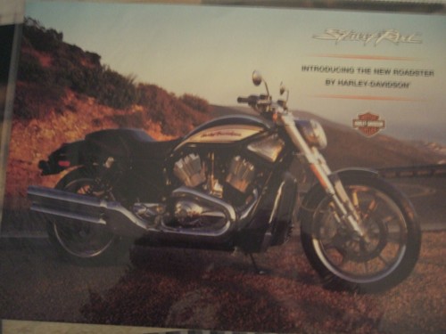 Brochure harley davidson - brochure,