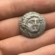 Moneta antica romana rivestita