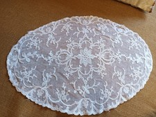 prezioso centro tulle ricamato