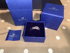 Anello cristallo iperbola