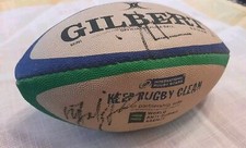 Palla Rugby Gilbert, EDEN PARK Stadium, Auckland 2014.signs 3 ALL BLACKS players