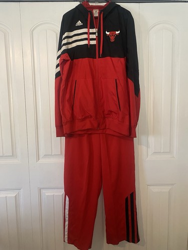 Chicago bulls track - bulls,