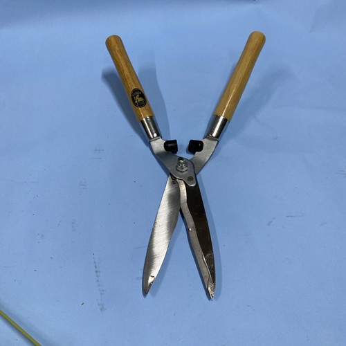 Taglia siepe mano - , a