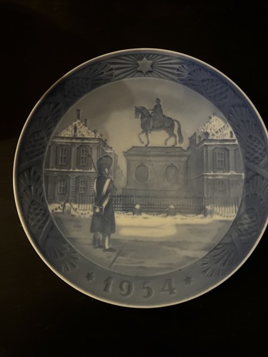 Royal copenhagen plate - copenhagen,