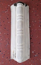 Antico bordo angolare in latta