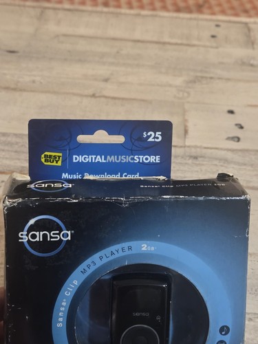 Nuovo vecchio stock - vecchio, sandisk