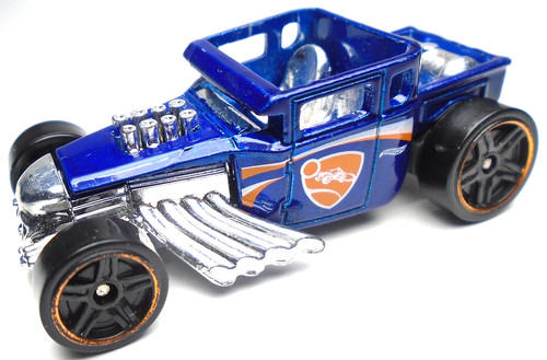 Hot wheels rocket - rocket, league