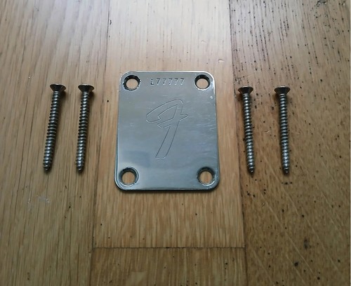 1966 fender neckplate - fender,