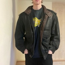 Bomber in pelle nero vintage