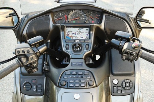 Riparazione radio navigatore - radio,