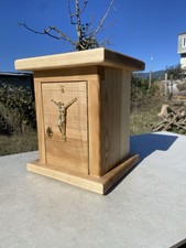 Tabernacolo in legno di Frassino con interni in ottone 27x25x32