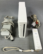 Nintendo Wii Game Console
