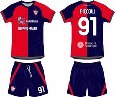 Completo Calcio Cagliari 26 Nome Numero Personalizzabili Gratis No Reso